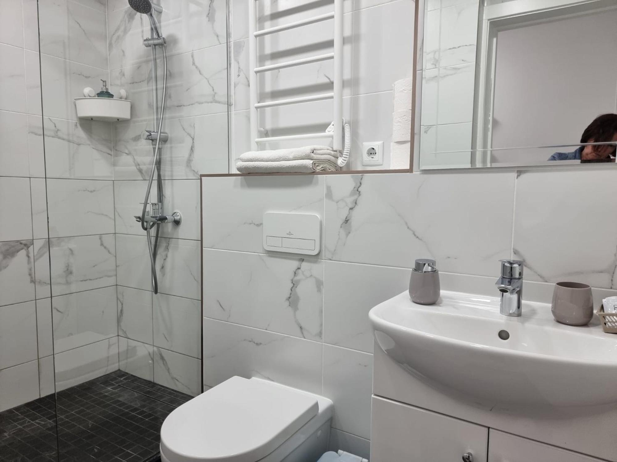 City Inn Riga Apartment, New Renovated In Quiet Center With Balcony With Parking Exterior foto